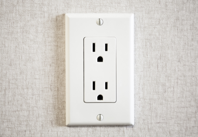 What to Do If Electrical Outlet Not Working but Breaker Not Tripped