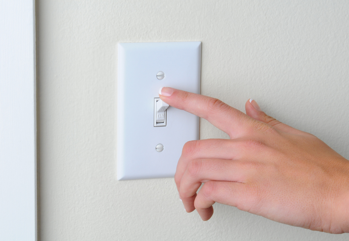 Signs You Should Replace Your Light Switch

